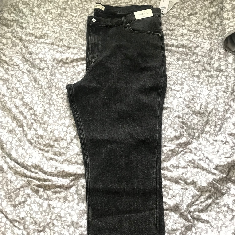 Abercrombie & Fitch mom jeans